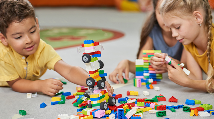 Lego ve Yapı Blokları